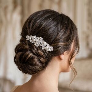 Women's Rhinestone & Pearl Bridal Floral Hair Accessory - New